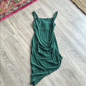 Elegant Green Asymmetrical Sleeveless Dress